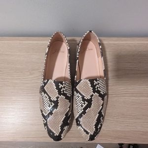 J. Crew Snakeskin Loafers Cecile smoking slippers, 7.5 Medium